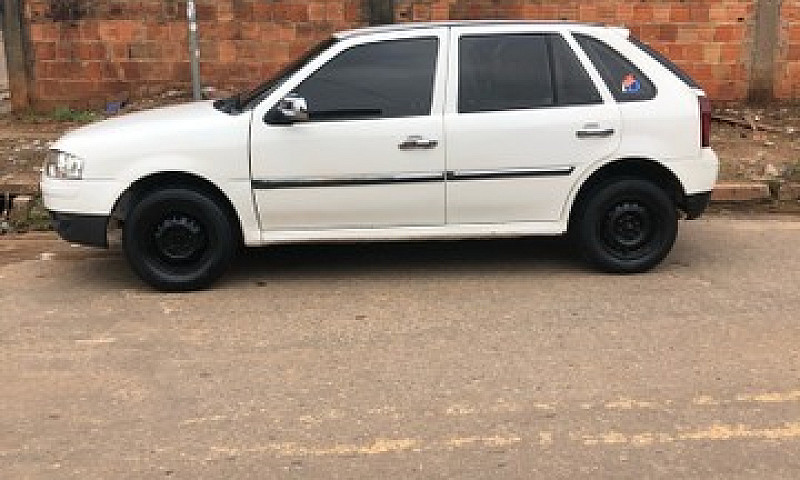 Gol G4 1.0 2008...