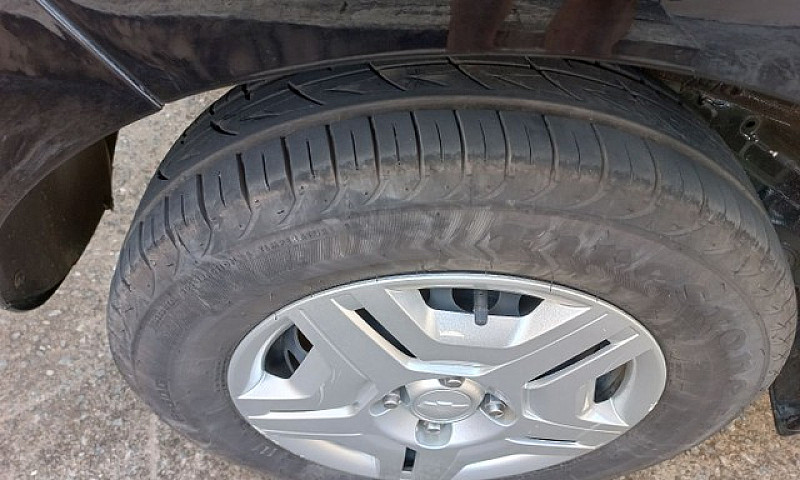 Vendo Onix Lt 1.0 20...