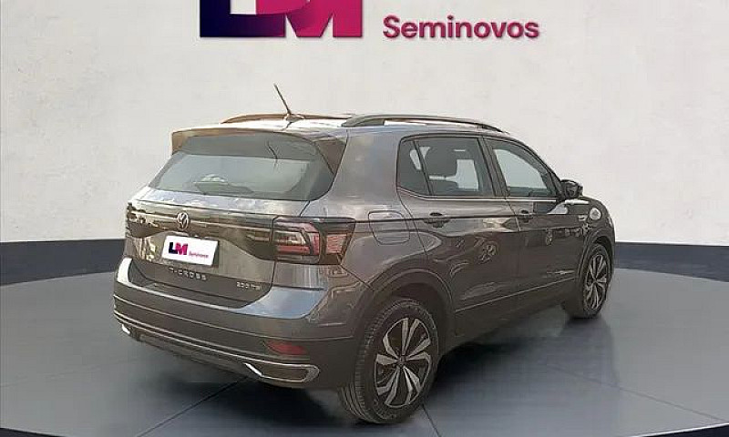 Volkswagen T-Cross 1...