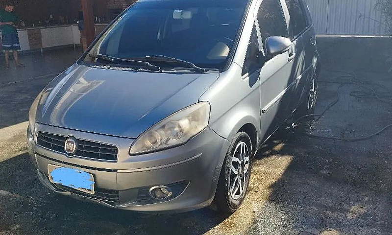 Fiat Idea Essence 1....