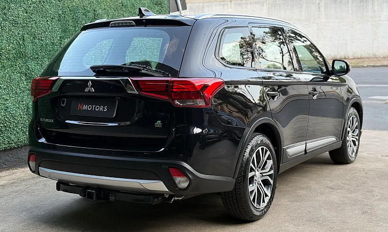 Outlander 2017 - 71 ...