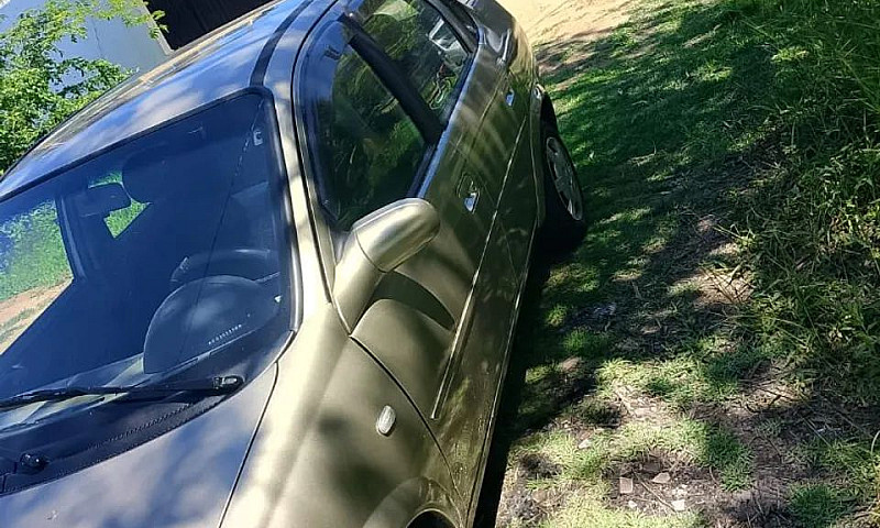 Chevrolet Classic Li...