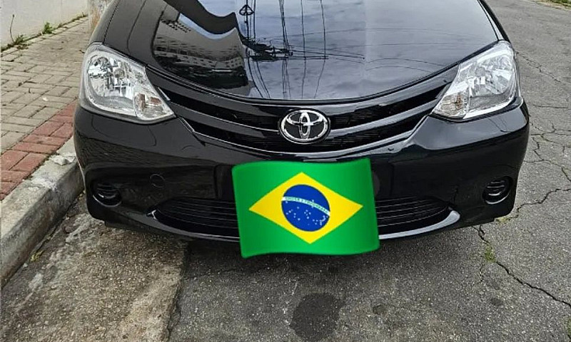 Toyota Etios X 1.3 F...