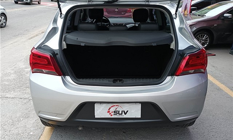 Chevrolet Onix 2019 ...
