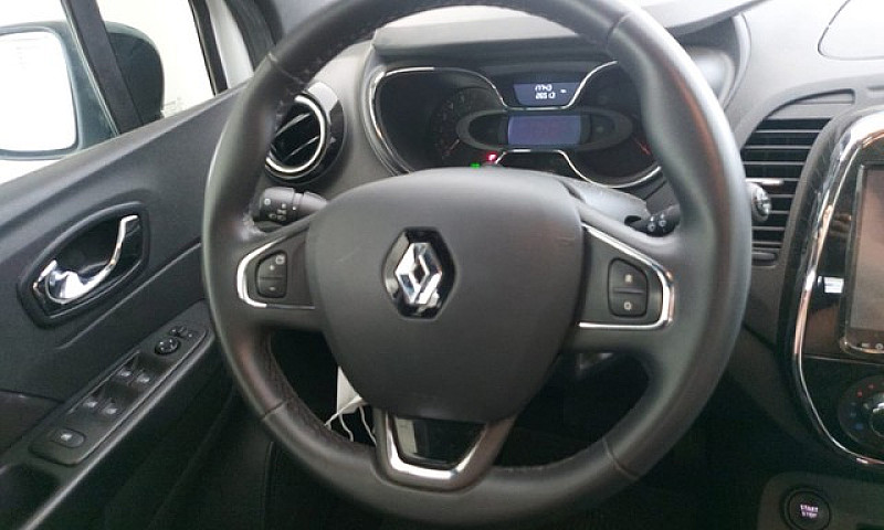 Captur Life 1.6 Aut....