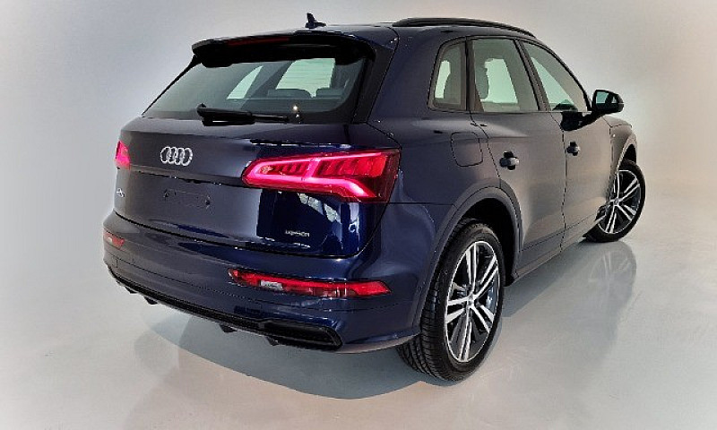 Audi Q5 Black 2.0 Tf...