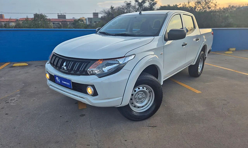 L200 Triton Sport Gl...