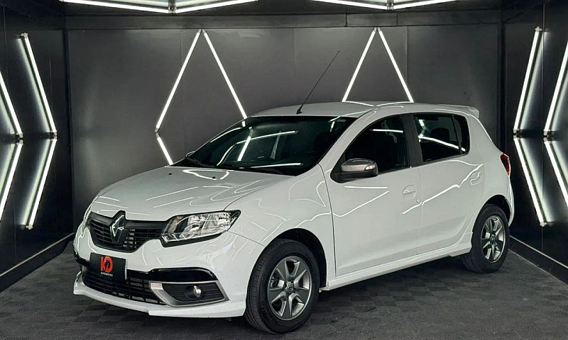 Renault Sandero 1.0 ...