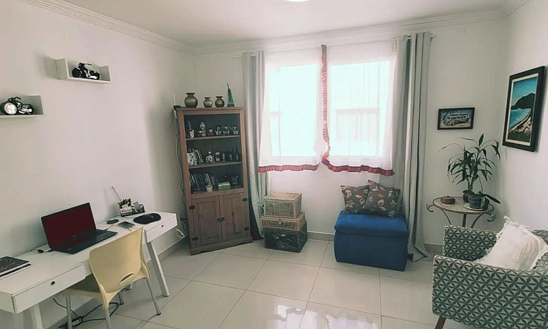 Aluga Se Apartamento...