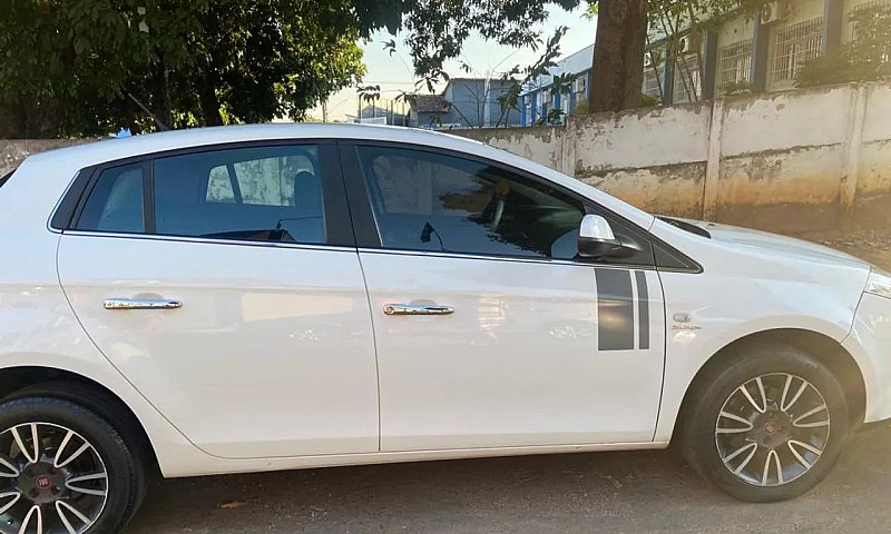 Fiat Bravo Essence 1...