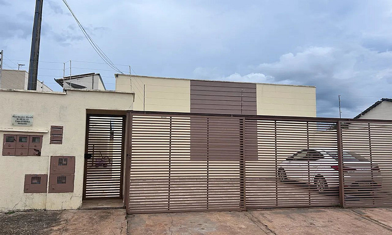 Alugo Casa Bertavill...