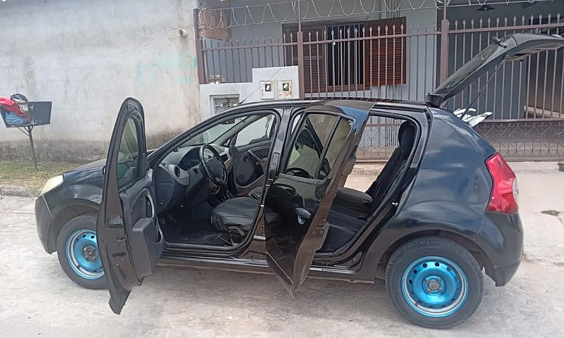 Renault Sandero Expr...