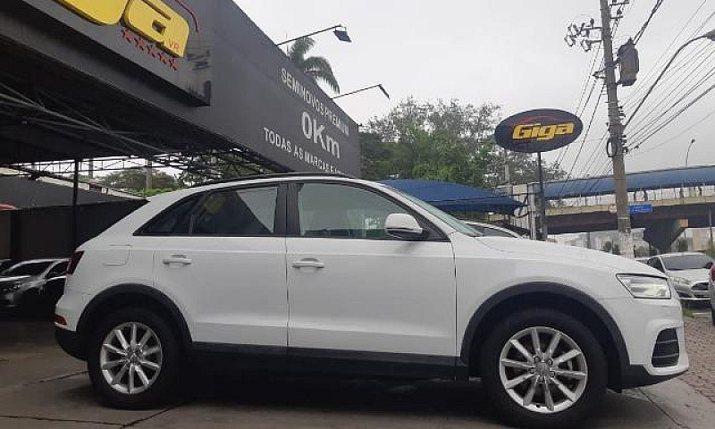 Audi Q3...