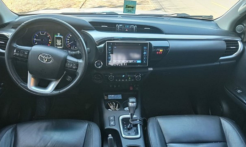 Toyota Hilux...