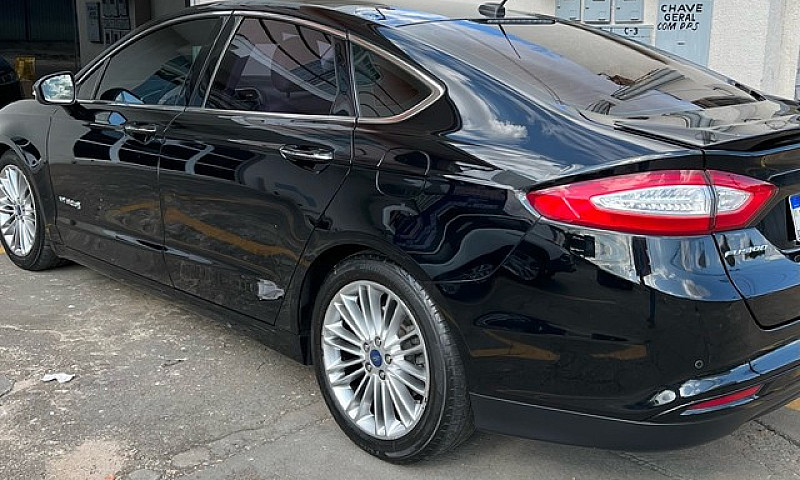 Fusion Hybrid 2016...