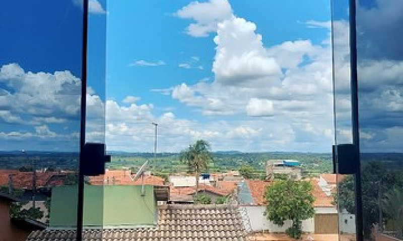 Sobrado Ao Lado Do P...