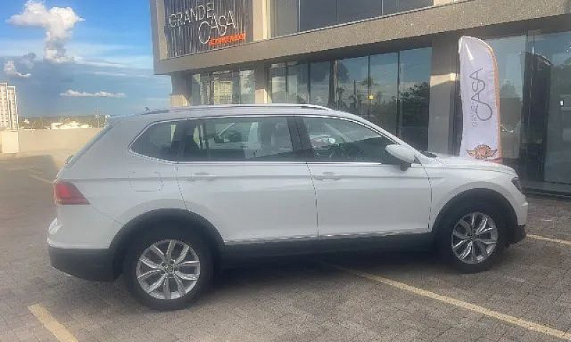 Tiguan 18/18 Cl 7 Lu...