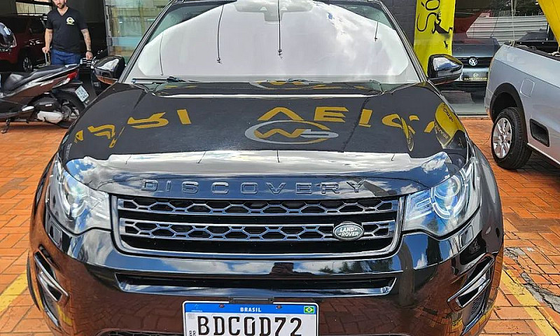 Land Rover Discovery...