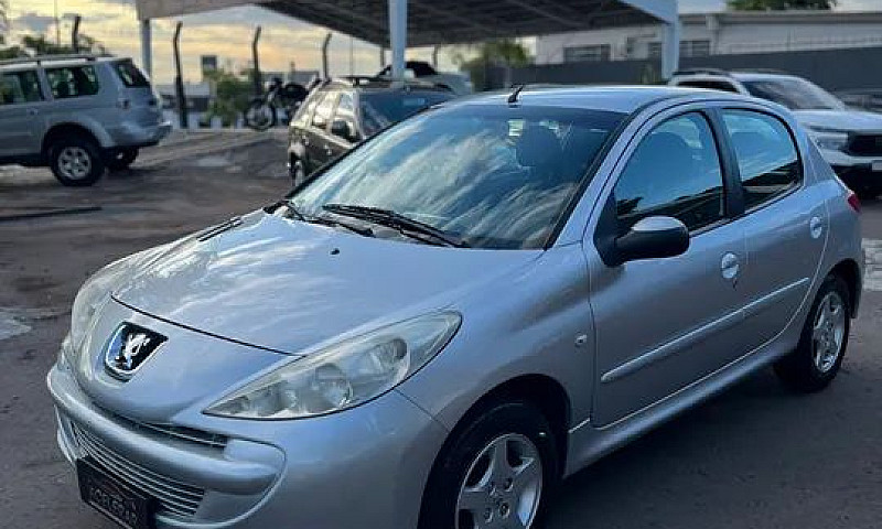 Peugeot 207 Xr 1.4 F...