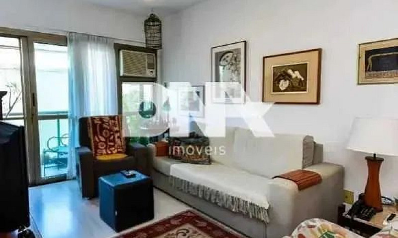 Apartamento : / Resi...