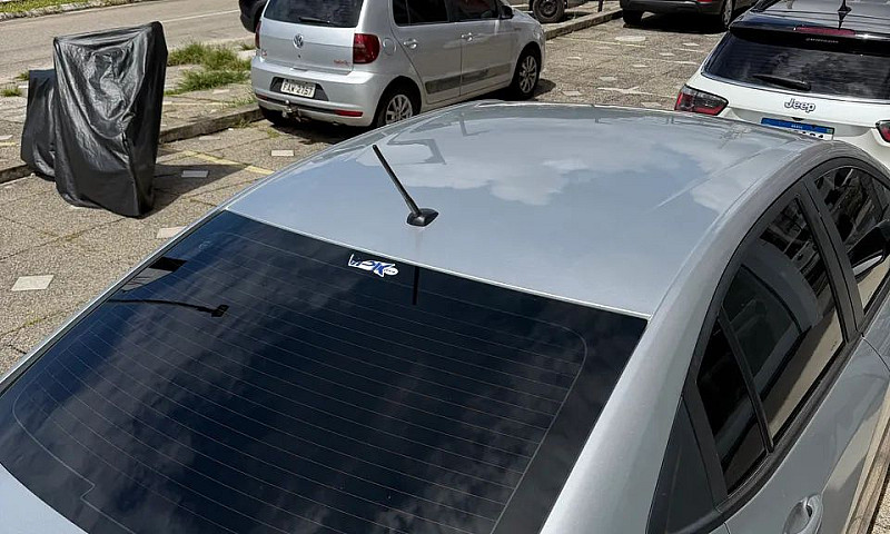 Chevrolet Onix Plus ...