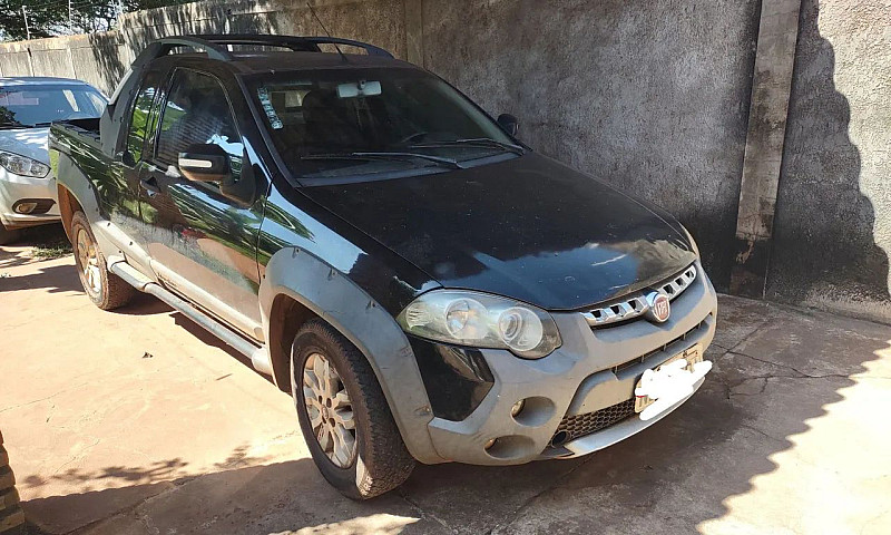 Fiat Strada Adventur...