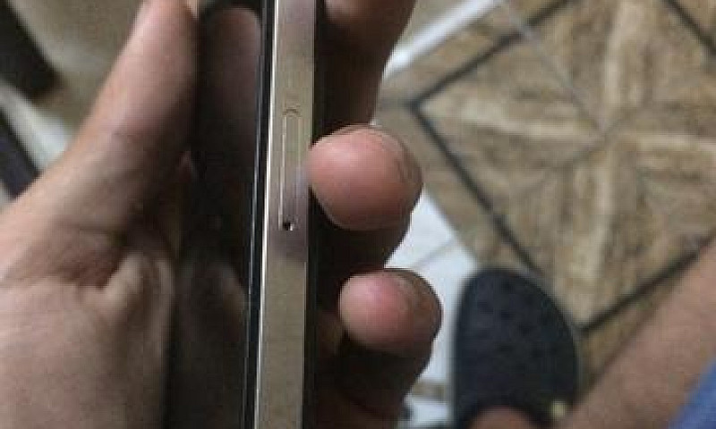 Iphone 4S...