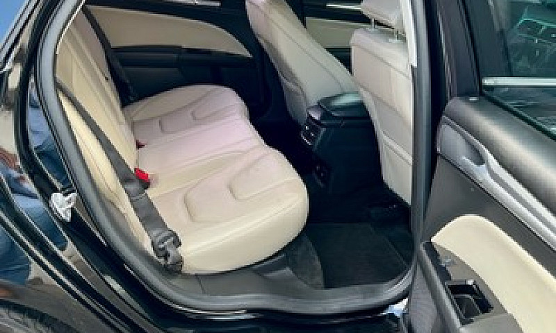 Fusion Hybrid 2016...