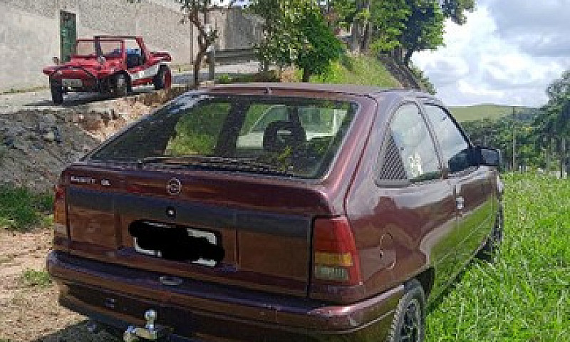 Chevrolet Kadett 1.8...