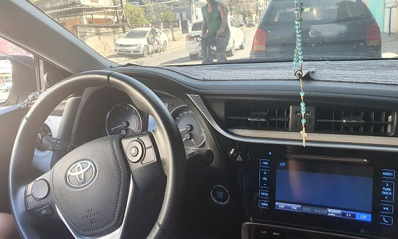 Vendo Corolla Xei 2....
