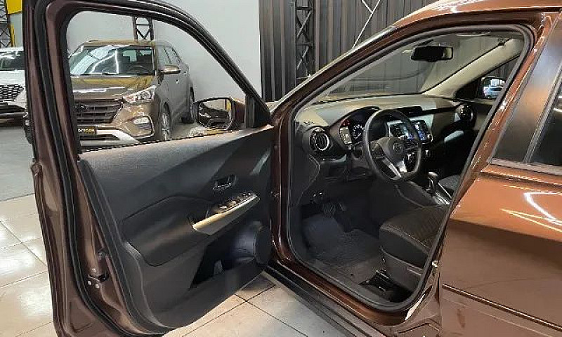 Nissan Kicks Advance...