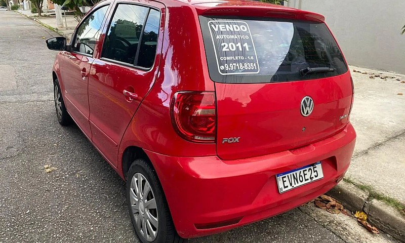 Volkswagen Fox 1.6 M...