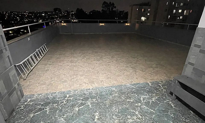Alugo Linda Casa Com...