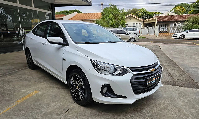 Chevrolet Onix Plus ...