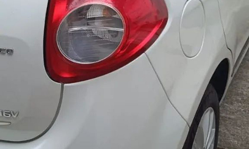 Fiat Palio Essence D...