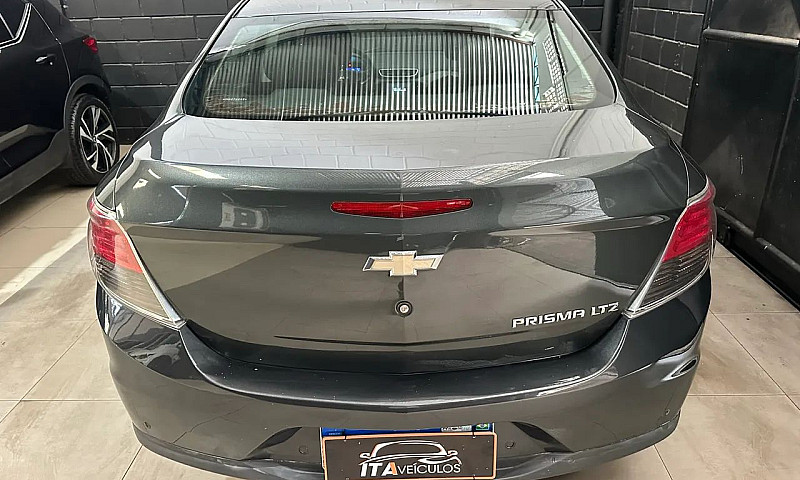 Chevrolet Prisma Sed...