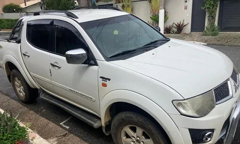 Mitsubishi L200 Trit...