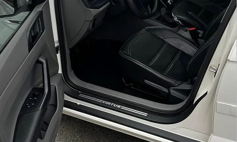 Volkswagen Virtus 1....