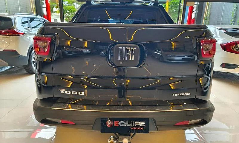 Fiat Toro Freedom 1....