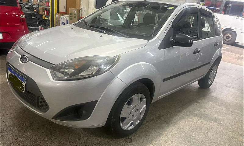 Ford Fiesta 1.6 8V F...