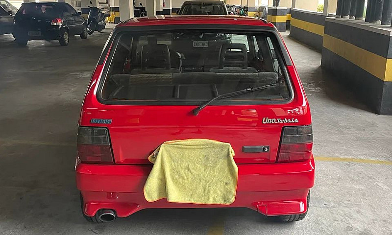 Fiat Uno Turbo 1.4 I...