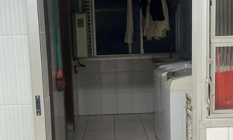 Alugo Quarto Para Mu...