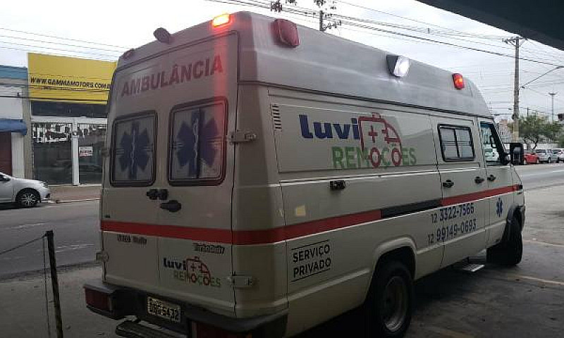 Ambulância...