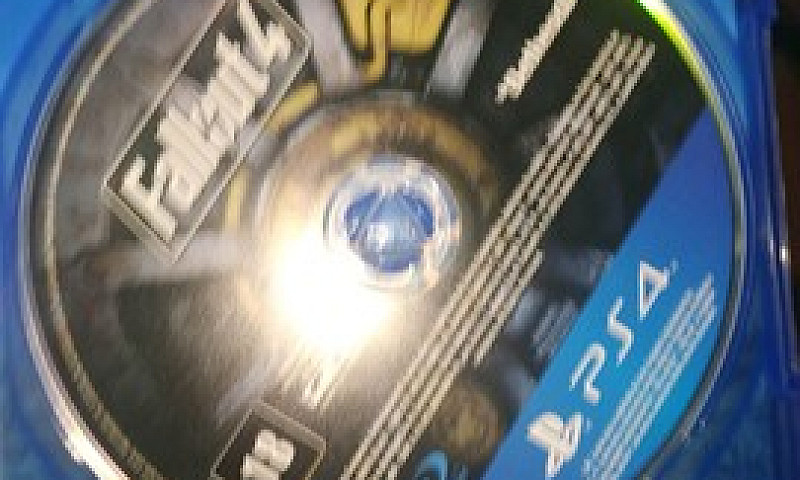 Fallout 4 (Ps4)...