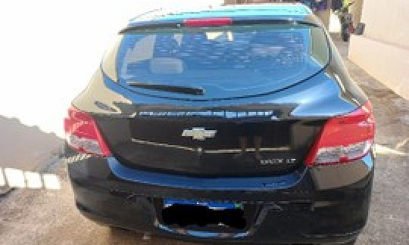 Vendo Onix Lt 1.0 20...