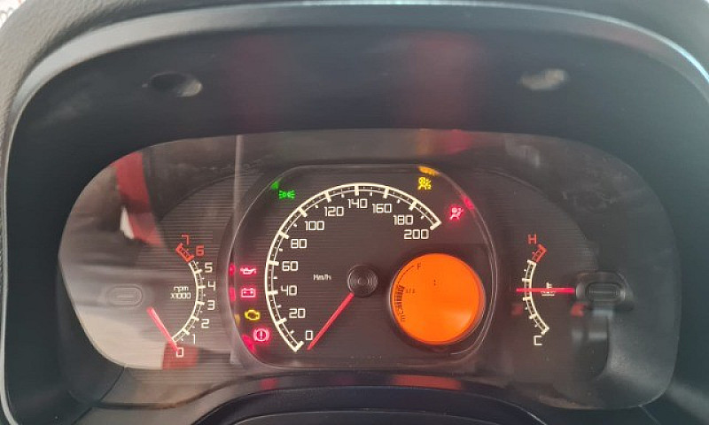 Fiat Strada Working ...