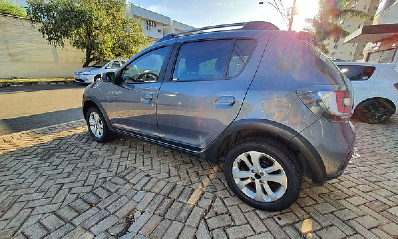 Sandero Stepway 2016...