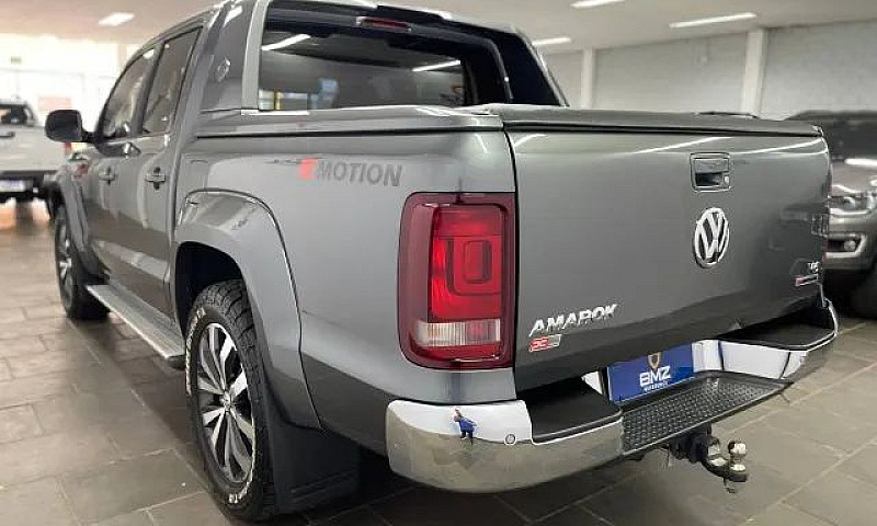 Volkswagen Amarok 3....