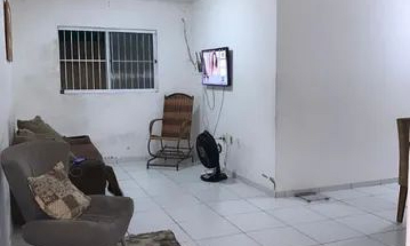 Apartamento Com 3 Qu...