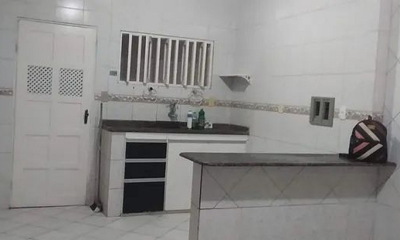 Casa No Condomínio T...
